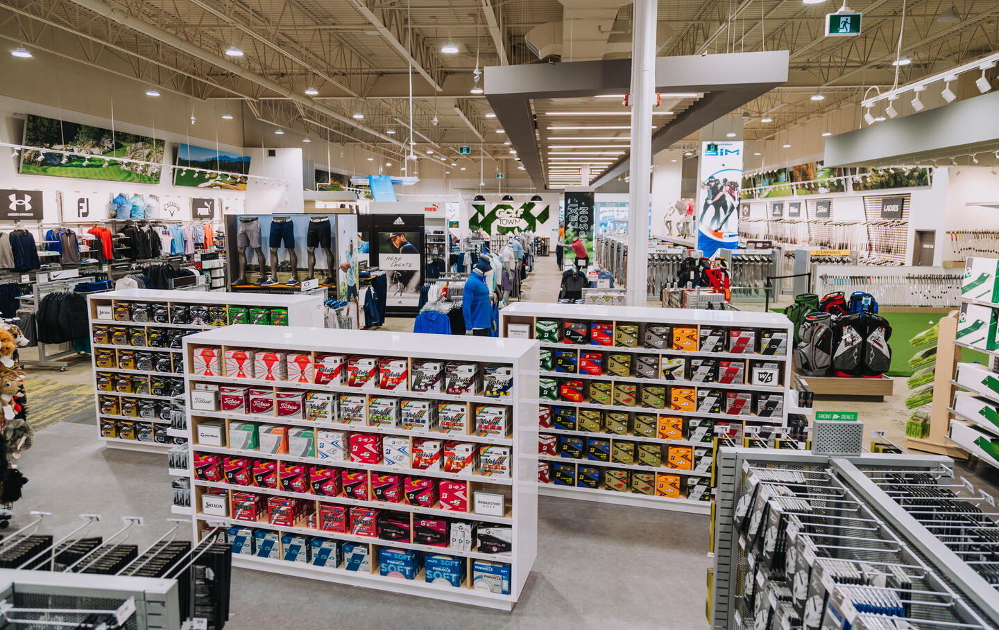 Golf Town N Edmonton, Consumables