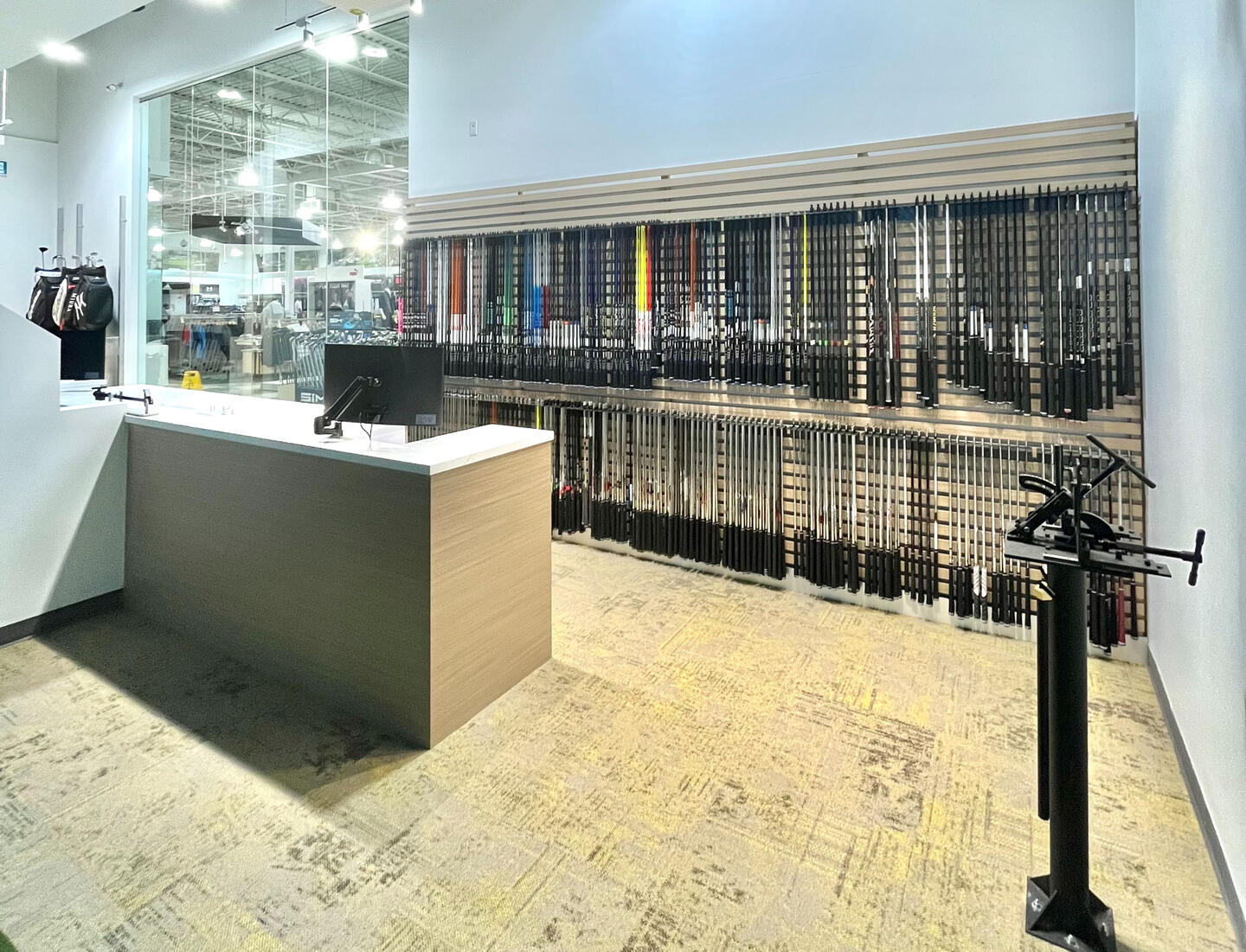 Golf Town Studio X, Custom Fitting Centre, Laeaside