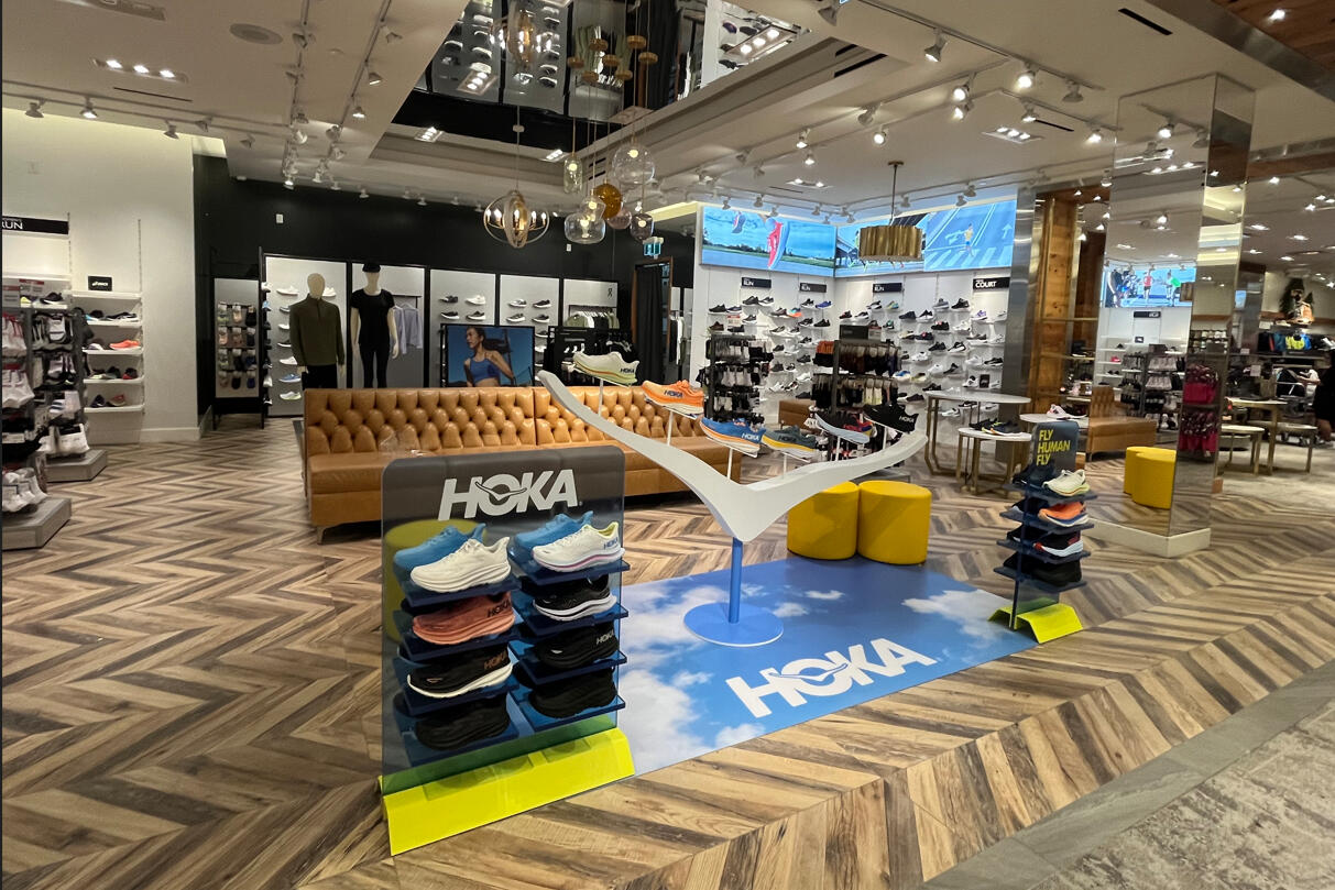 Golf Town Studio X, Custom Fitting Centre, Laeaside