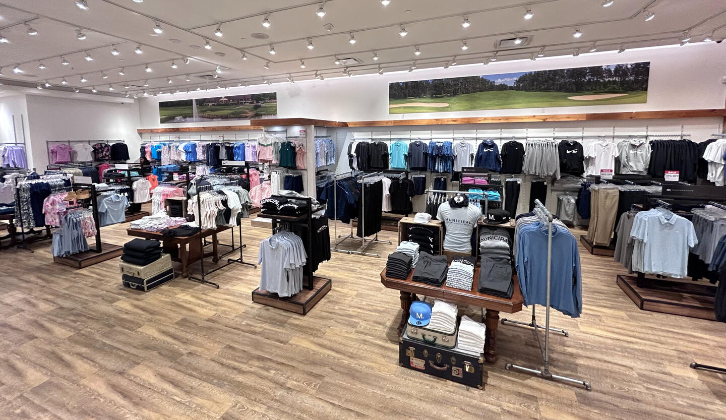 Golf Town Studio X, Custom Fitting Centre, Laeaside